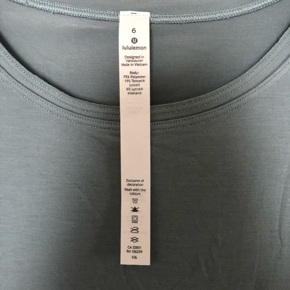 lululemon top - Picture 2 of 4